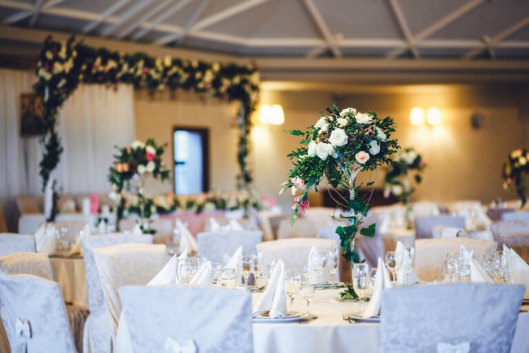 private events transfer Innsbruck Alps — luxury wedding group transport Austria